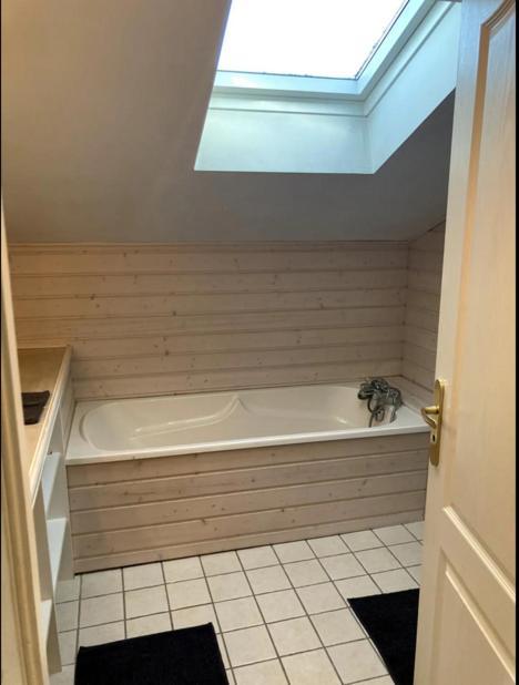 Market Square, Rooftop, 2 Chambres, All Inclusive Roanne Bagian luar foto